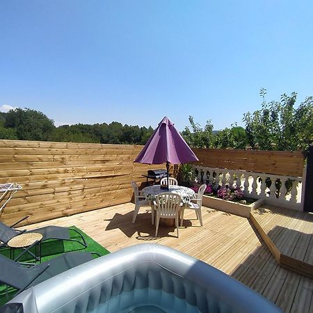 Studio Cosy Avec Terrasse Et Jacuzzi A Disposition De Mai A Aout Rians  Ngoại thất bức ảnh