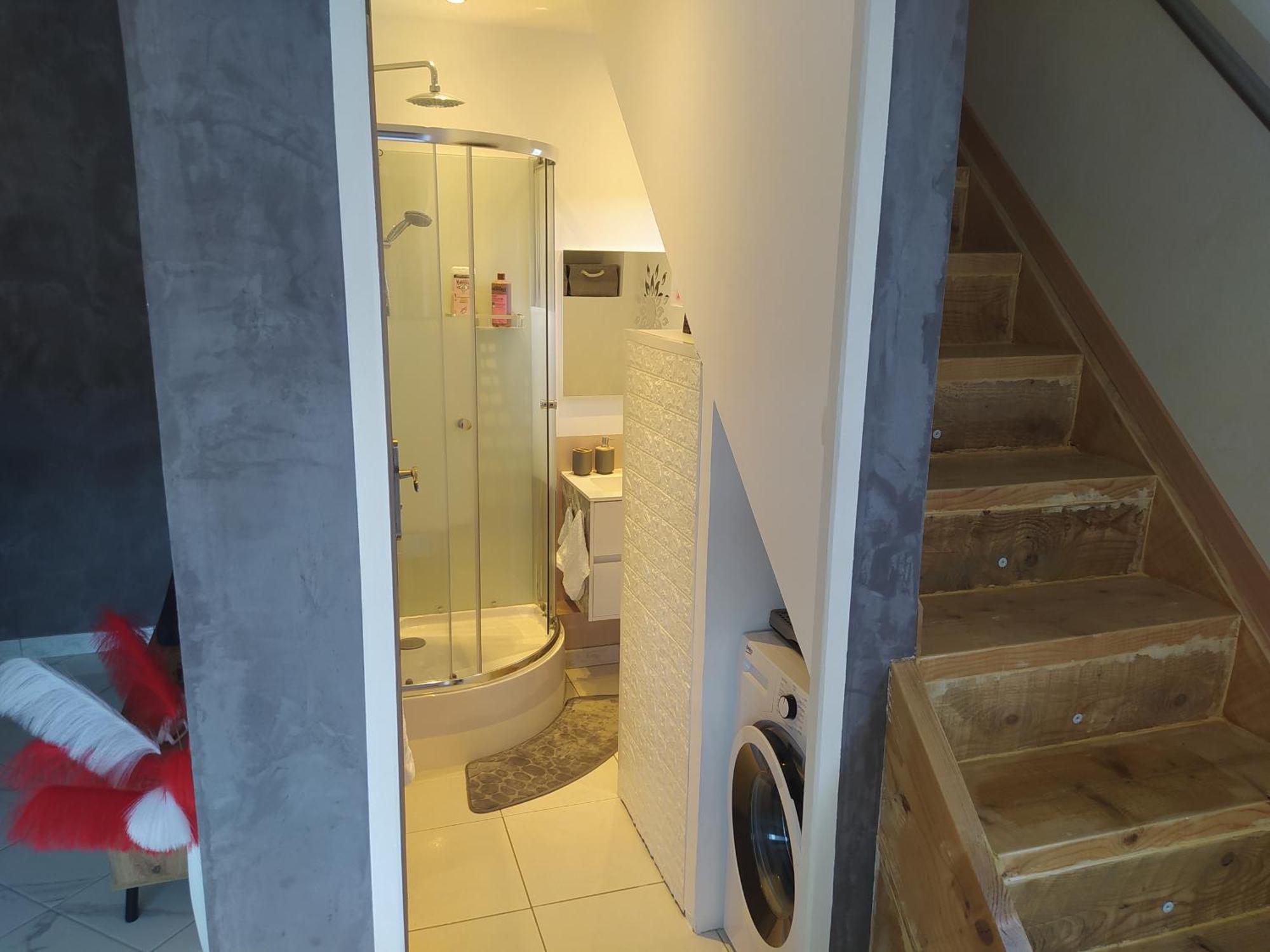 Studio Cosy Avec Terrasse Et Jacuzzi A Disposition De Mai A Aout Rians  Ngoại thất bức ảnh