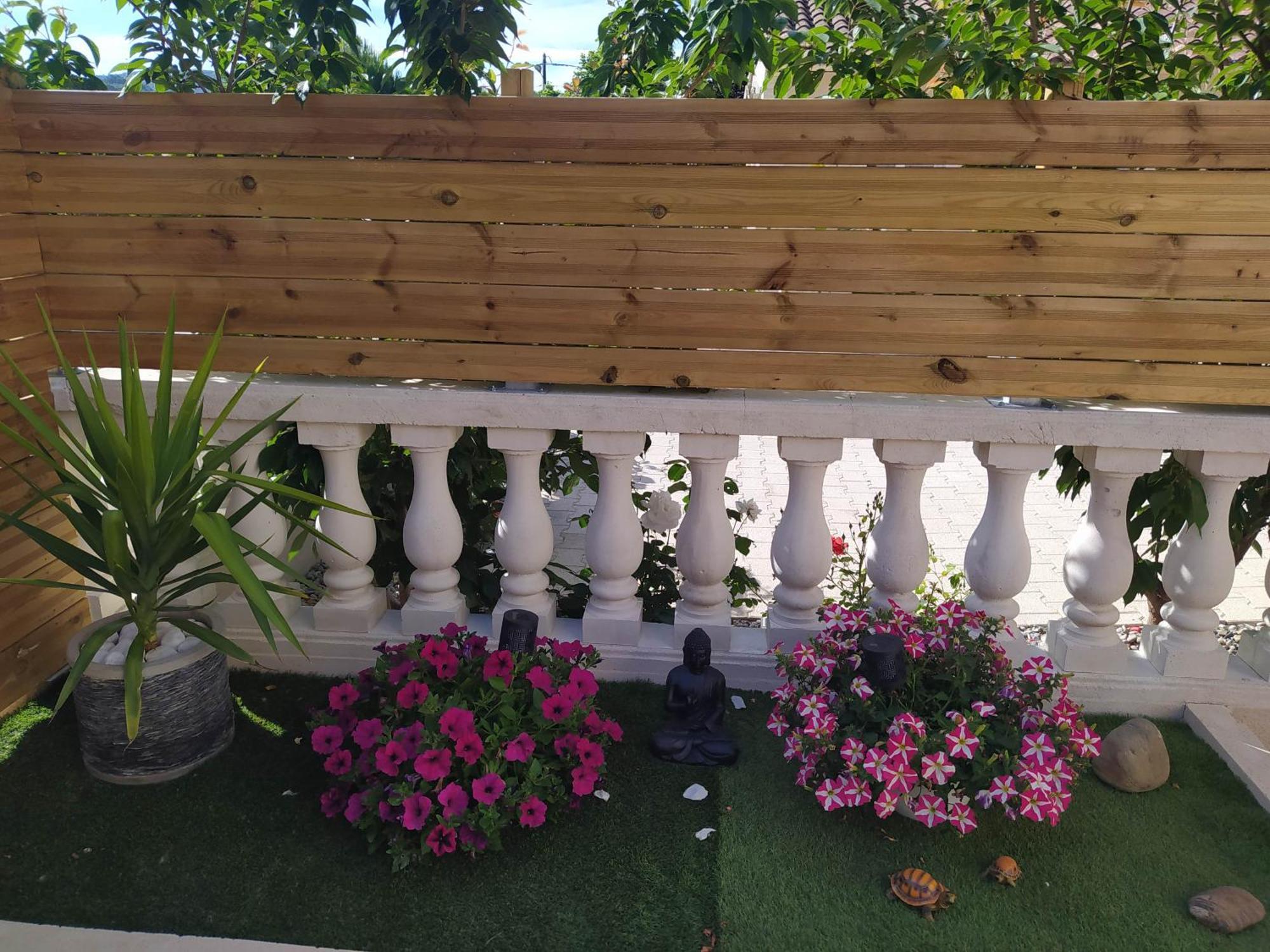 Studio Cosy Avec Terrasse Et Jacuzzi A Disposition De Mai A Aout Rians  Ngoại thất bức ảnh